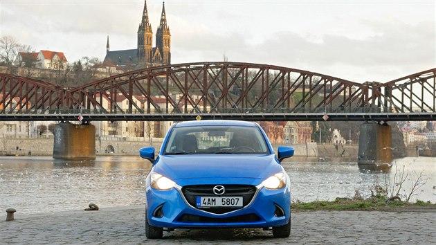 Mazda 2