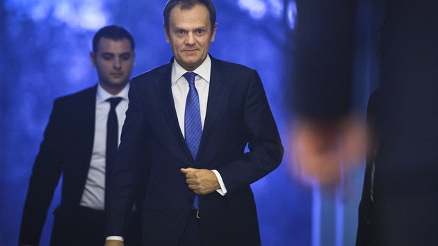 Pedseda Evropsk rady Donald Tusk na nvtv Rumunska, kde vyjdil obavy nad takzvanm Brexitem, tedy odchodem Britnie z EU (15. nora 2016)