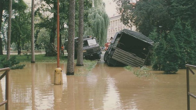 Pohled na zatopenou Litovel na Olomoucku bhem povodn v ervenci 1997.