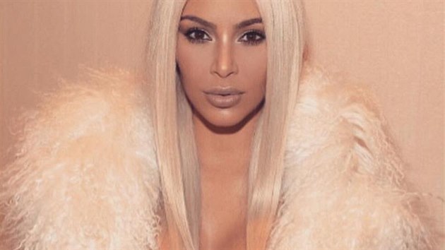 Kim Kardashianov (12. nora 2016)