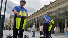 Mezi kolonádami se na vozítkách segway budou moci projídt pouze stráníci...