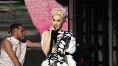 Gwen Stefani bhem koncertu
