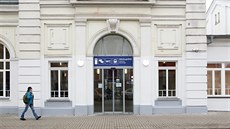 Zrekonstruované nádraží v Turnově.