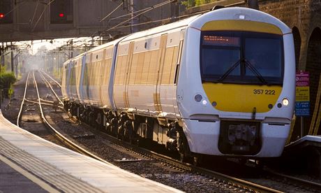 Vlaky spolenosti c2c jezdí mezi Londýnem a Essexem.