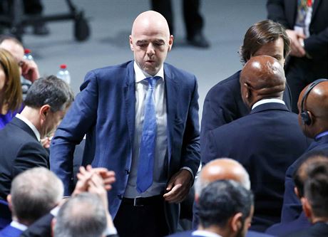 Gianni Infantino se prv dozvdl, e se stal novm prezidentem FIFA.