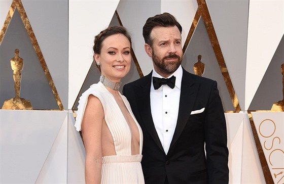 Olivia Wilde a Jason Sudeikis (Los Angeles, 28. února 2016)