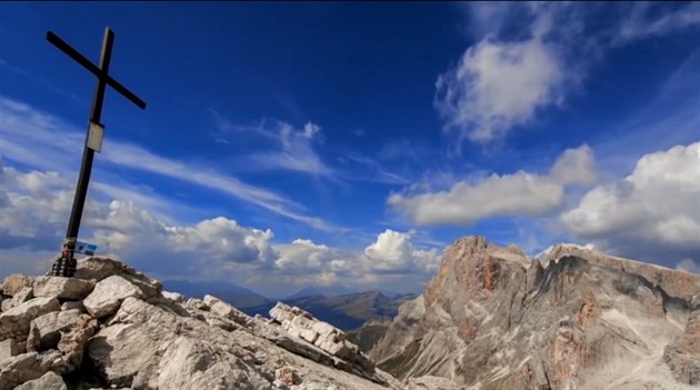 V Dolomitech zahynul český turista, zřítil se z výšky dvou a půl kilometru