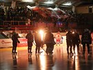 Fanouci na derby mezi árem nad Sázavou a Havlíkovým Brodem.  (21. 2. 2016)