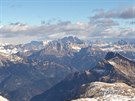 Pohled na centrální Dolomity z vrcholu Cima della Rosetta