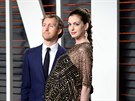 Thotná Anne Hathawayová a její manel Adam Shulman na Vanity Fair Oscar Party...