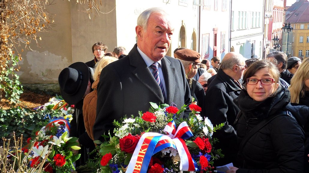 Místopředseda Senátu Přemysl Sobotka při pietní vzpomínce k 68. výročí...