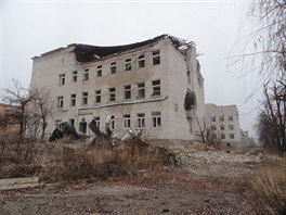 Rozstlen nemocnice na pedmst Slavjansku (20.prosince 2015)
