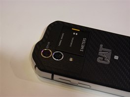 CAT S60