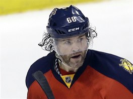 Jaromr Jgr v utkn, po nm se stal tetm nejlepm stelcem historie NHL.