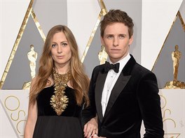 Hannah Bagshawe a Eddie Redmayne (Los Angeles, 28. února 2016)