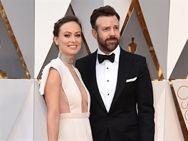 Olivia Wilde a Jason Sudeikis (Los Angeles, 28. února 2016)