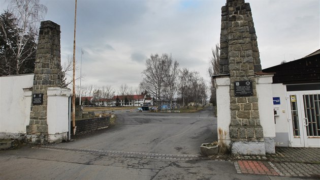 Bval vojensk arel ve Stbe na Tachovsku se m podle pln promnit v znu s prmyslovm i rezidennm vyuitm. (16. nora 2016)