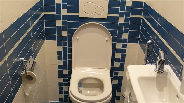 Nov toaleta s umvtkem a bidetovou sprkou
