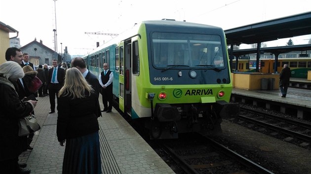 Souprava Arriva vyjela.