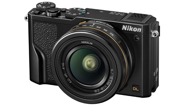 Nový Nikon DL 18-50 využívá širokoúhlý objektv.