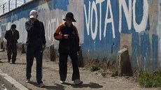 Bolivijci hlasovali v referendu, zda umožní Evu Moralesovi počtvrté kandidovat na prezidenta.