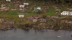 Tropická boue Winston na Fidi zabíjela lidi a niila domy (21. února 2016)