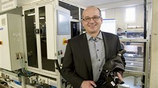 Du�an Brym �éfuje závodu, který produkuje díly pro automobilový pr�mysl.