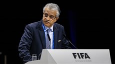Salmán bin Ibráhím Chalífa proná�í sv�j projev na kongresu FIFA.