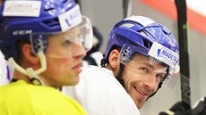 Lukáš Květoň (vpravo) a Jakub Suchánek na tréninku českobudějovických hokejistů