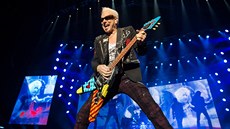 Z koncertu Scorpions (O2 arena, Praha, 27. února 2016)