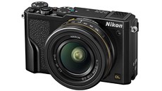 Nový Nikon DL 18-50 využívá širokoúhlý objektv.