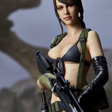 Figurka Quiet ze hry Metal Gear Solid V