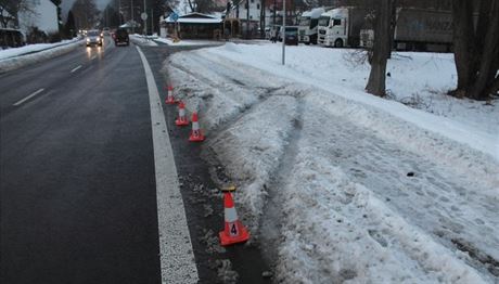 Po idii zbyly na míst nehody jen stopy ve snhu.