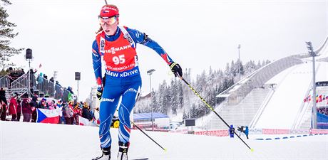 Jessica Jislov na trati sprintu na mistrovstv svta v biatlonu v Oslu.