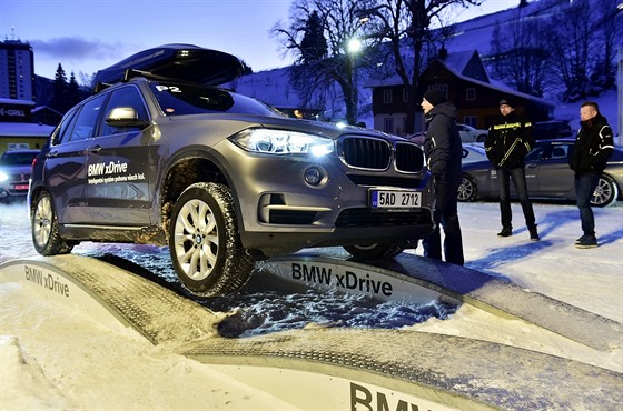 Testovn systmu BMW xDrive v Peci pod Snkou