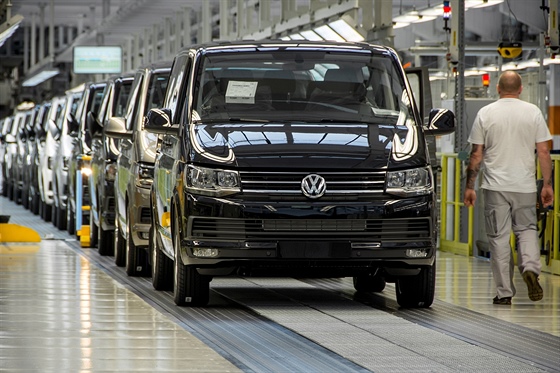 Výrobní linka šesté generace Volkswagenu Transporter