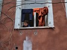 Poniené domy v pisthovalecké tvrti Basmane v Izmiru. (4.3.2016)