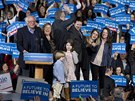 Bernie Sanders bhem svého vystoupení ve Vermontu (2. bezna 2016)