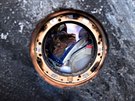 Michail Kornijenko uvnit návratové kabiny ruské rakety Sojuz (2. bezna 2016)