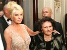 Podnikatelka Ivana Trumpová se svou maminkou Marií Zelníkovou na Plesu v opee...