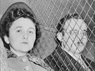 Julius Rosenberg se svou manelkou Ethel, pioni Sovtského svazu.