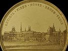 Jedna ze stran zlaté olomoucké pamtní medaile k pedání vlády Frantiku Josefu...