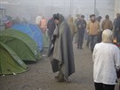 Po�mourné ráno v tábo�e Idomeni u �ecko-makedonské hranice. (8. b�ezna 2016)