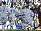 BÍLÁ EUFORIE. Fotbalisté Realu Madrid slaví gól proti Vigu.
