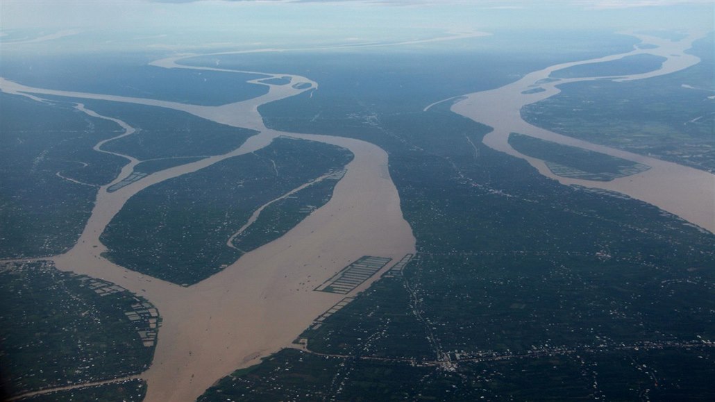 Na �ece Mekong má v následujících letech vyr�st a� 25 nových p�ehrad.