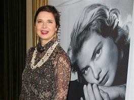 Isabella Rossellini na představení knihy o její matce Ingrid Bergmanové...