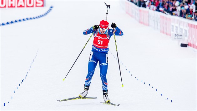 Veronika Vtkov na trati sprintu na mistrovstv svta v biatlonu v Oslu.