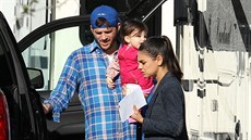 Ashton Kutcher s manželkou a dcerou
