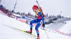 SOUSTEDNÁ. Gabriela Soukalová ve stíhacím závodu na mistrovství svta v Oslu.