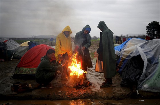 Situaci v uprchlickém táboe Idomeni na ecko-makedonské hranici výrazn...